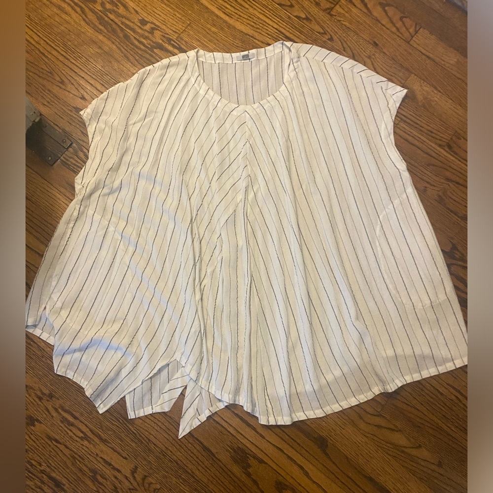 Moyuru Ivory and Charcoal Striped Tunic